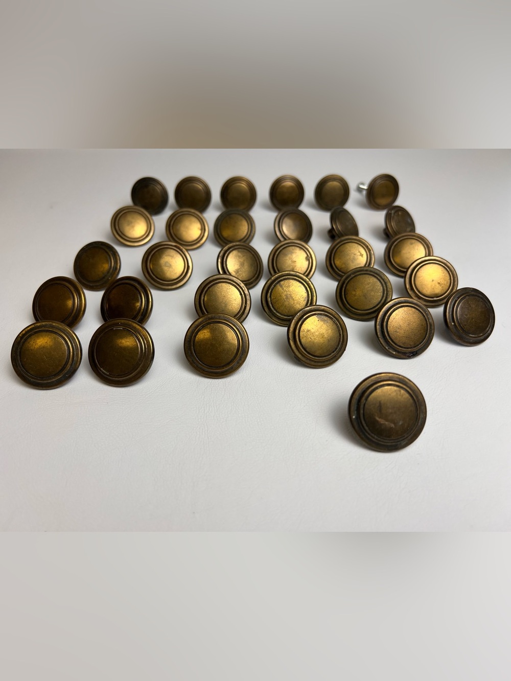 Lot of 31 VTG Round Drawer Knobs Bullseye Design Antique Brass Design Retro